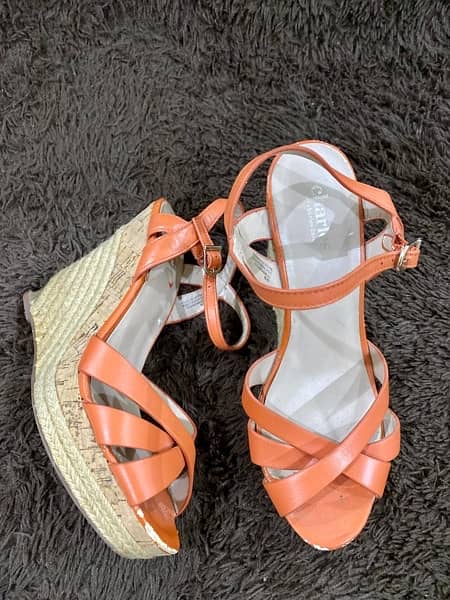 Huge variety of branded shoes sandals heels 19