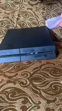 PS4 512 Gb with 5 games 0