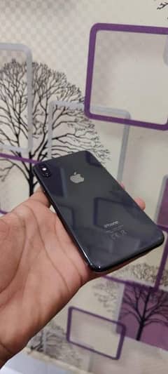 iphone xs max 64 GB