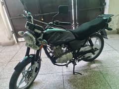 SUZUKI GS 150 SE FOR SALE BLACK COLOUR