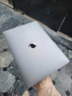 MacBook Pro Apple 2019 model
