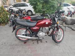 Suzuki 150 cc first owner lush condition