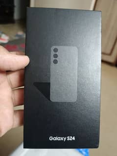 Samsung Galaxy S24 8 /128 gb black unlocked.