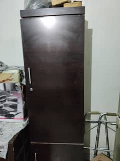 Wodden Almari (Wardrobe)