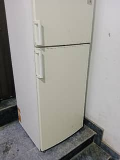 Siemens jumbo size fridge all ok good condition good cooling