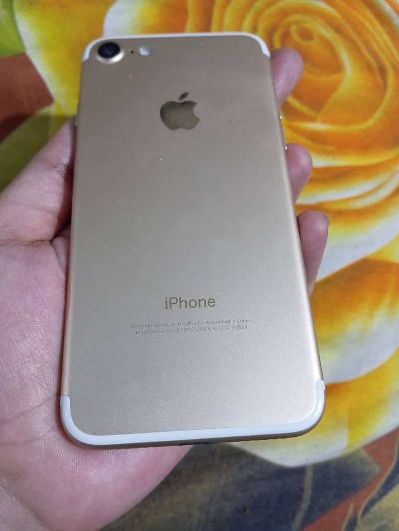 IPhone 7s 128 gb pta approved lush condition 6