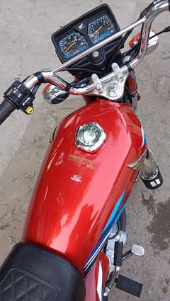 Honda 125 Islamabad number