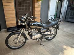 Suzuki GS 150