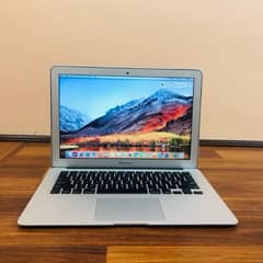 MacBook Air 2017 (First Owner, Genuine, Complete box)