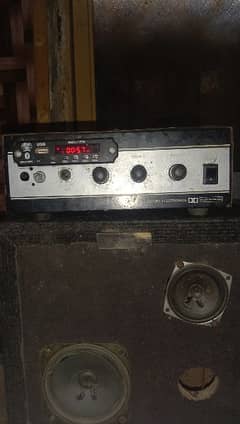 1 amplifier or 2 speakers