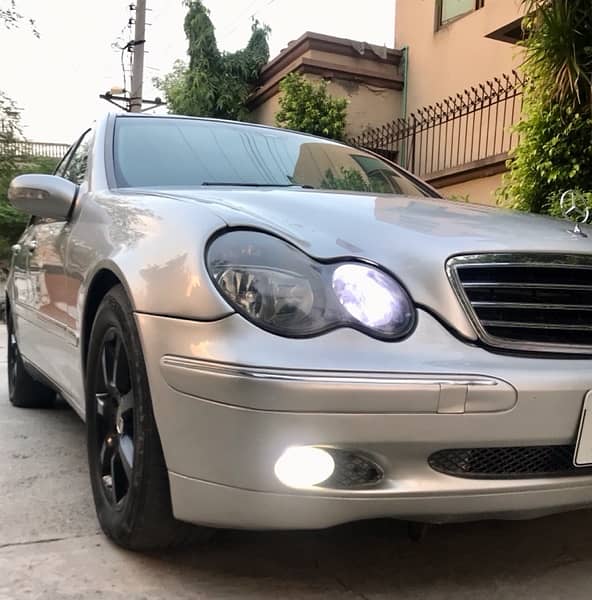 Mercedes C Class 200 8