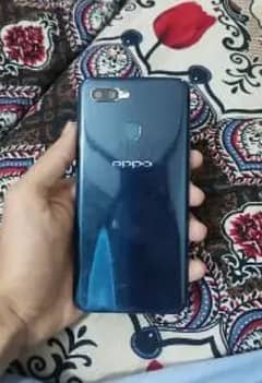 oppo a7 3ram 64gb pta approved with box and charger