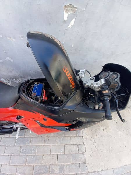 Suzuki Japani Heavy Bike 500 cc 2 cylander good condition On Road 6