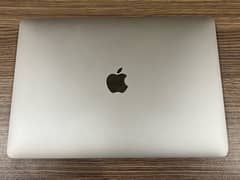 Macbook pro 2017 8/256 13.3 inches