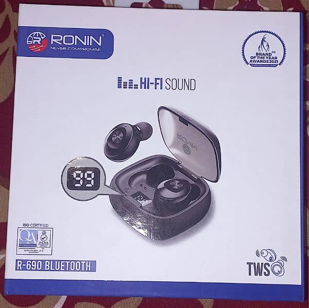 RONiN R-690 Bahut Acha Sound hA Battery Timing Bhi Bahut Achi hA. 0