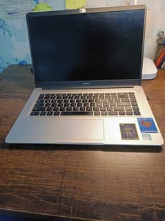 Huawei matebook d gaming and working core i5 7 gen bezel less laptop