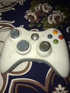 X BOX 360 WIRELESS CONTROLLER