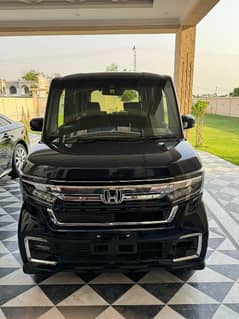 Honda N Box Custom full option 2021 model fresh import total Jeniune