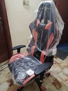 Razor imported gaming chair