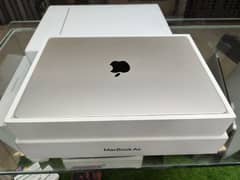 MACBOOK AIR 2024 M3 CHIP 8/500GB