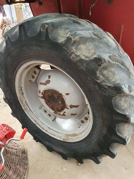 Massey Ferguson MF350 tractor all ok good condetion jauhrabad 12chak 14