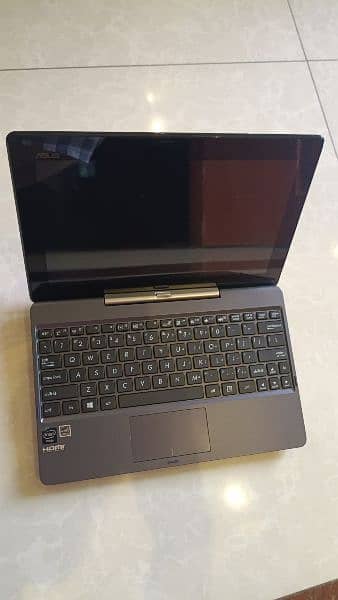 Used ASUS 11