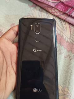 LG g7