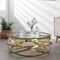 Round coffee table