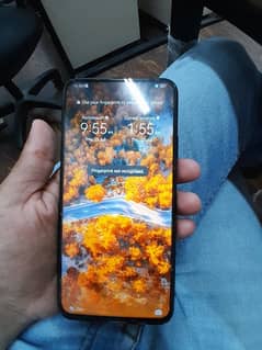 Huawei y9s prime 6 / 128 gb ram