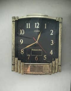 WALL CLOCK