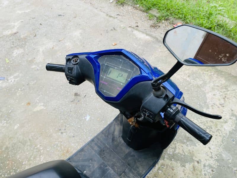 Electric Scooty 6