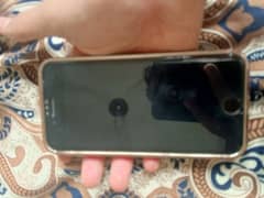 SE 2020 64gb memory 82percent battery health Urgent need money