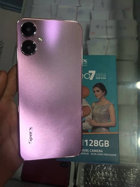 Spark Neo 7 ultra 8gb 128 gb 3