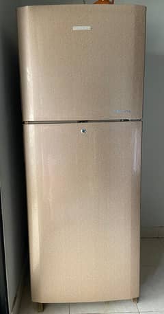 Kenwood Refrigerator with Freezer, 320 litre capacity, Model KRF-24457