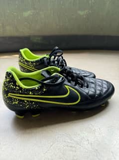 Nike Tiempo Football shoes UK 7