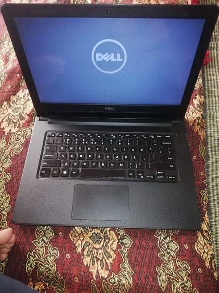 Dell 14 vostro  Core i 7 7th gen Ssd 256 1