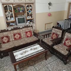 5 Seater Wooden Sofa Set for sale with Center table