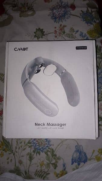 Neck massager 0