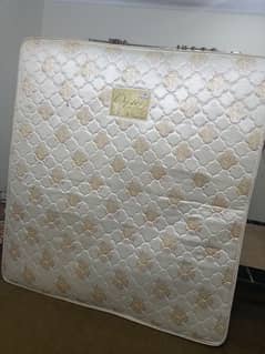 double bed king size spring mattress for sale in good  condition