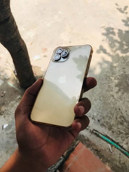 iphone xs 256GB non pta factory unlock. . converted 12 pro 2