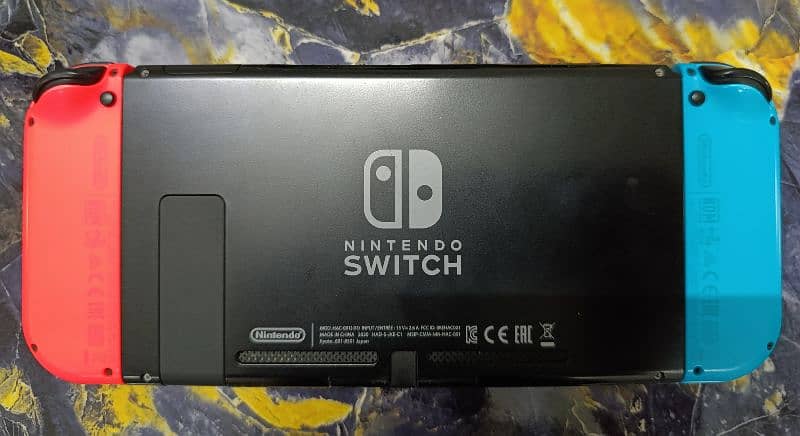 Nintendo Switch console 7