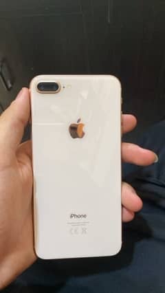 iPhone 8 Plus