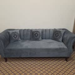 5 seater sofa set in very good condition and best quality