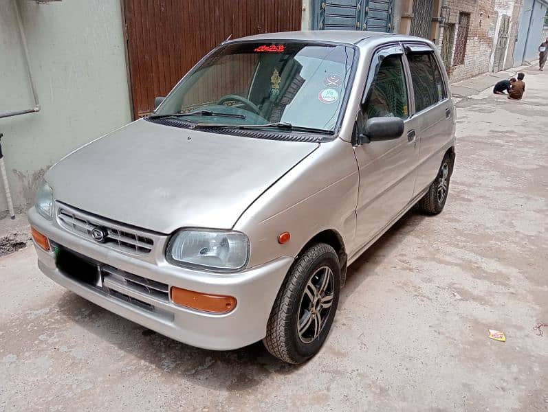 Daihatsu Cuore 2003 9