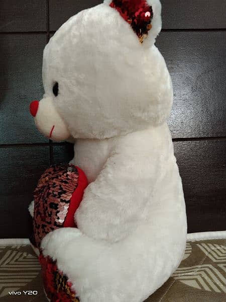 white creamy soft teddy bear 1.3 ft 2