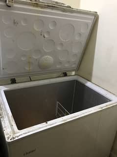 "deep freezer,refrigerator,slightly used"