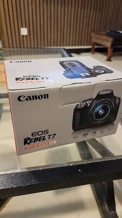 Canon DSLR Rebel T7 24.1 mp