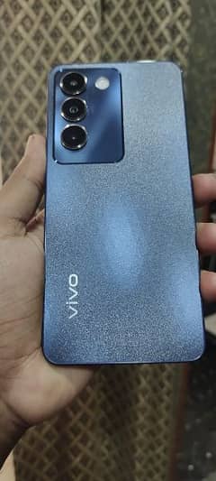 Vivo Y100, 10 Days used