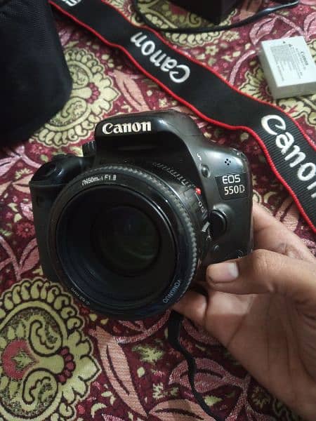 Canon 550d with 50mm lens 4