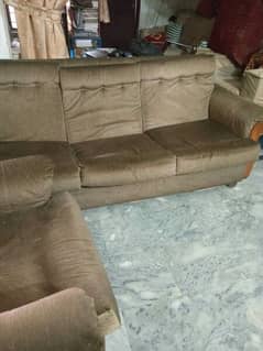 3 seater and chairs